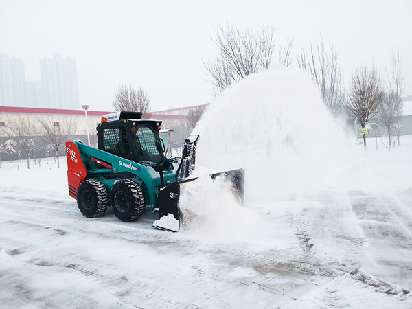 批注冬季除雪能手，这个冬天有你更温暖