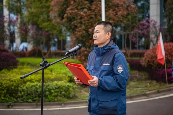 跑出加速率，尊龙凯时智能销售发货立异高